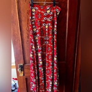 Maxi skirt/strapless dress